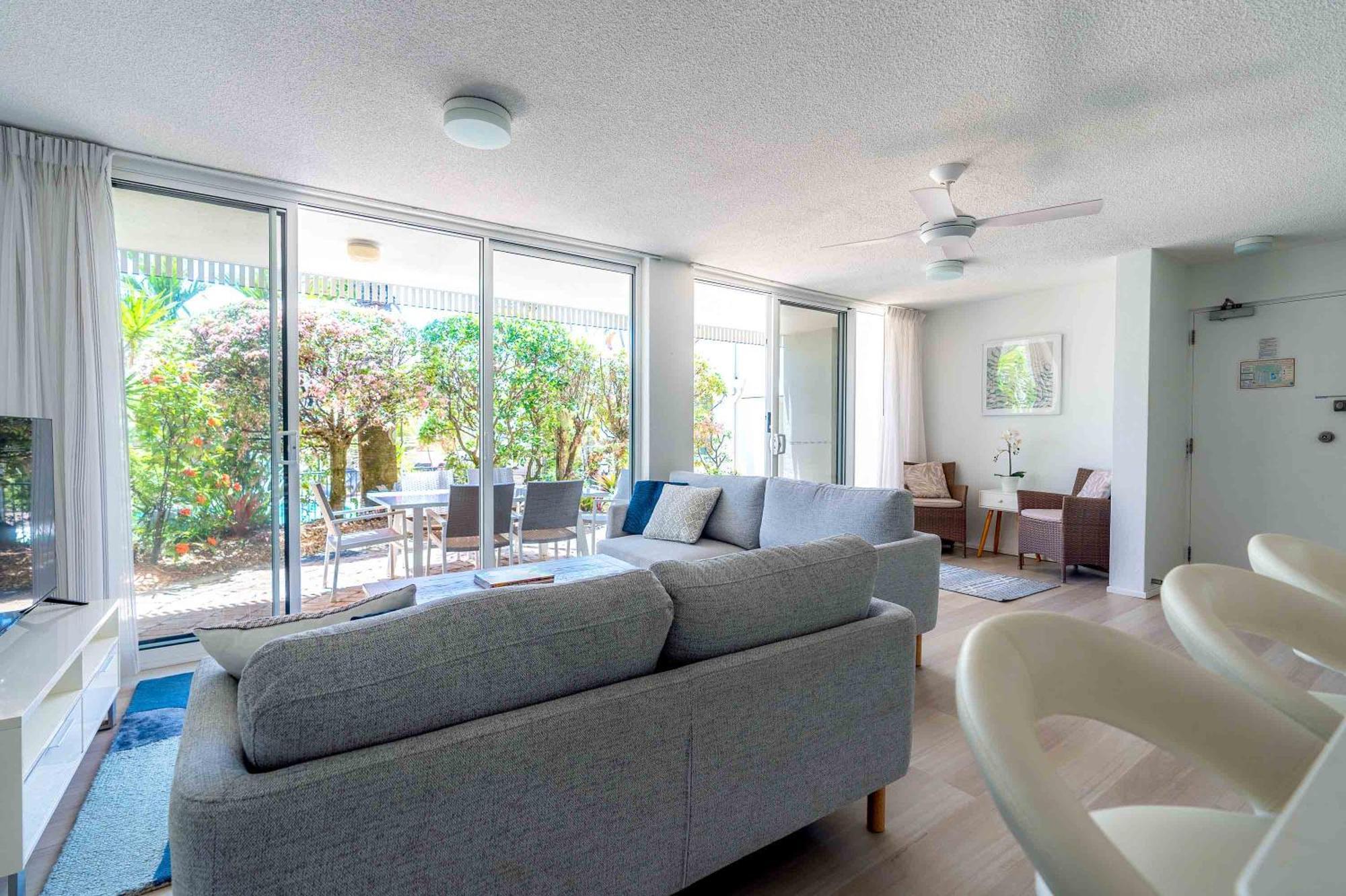 Secret Gem Apartment เพเรเจียนบีช ภายนอก รูปภาพ